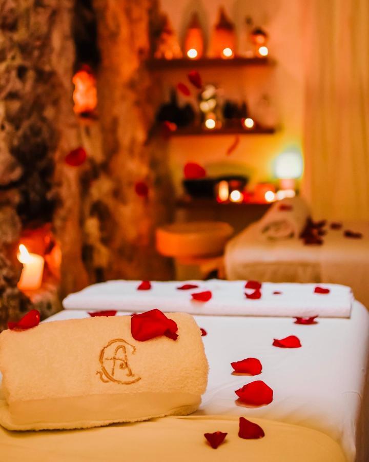 Hotel Boutique Casa Del Arzobispado Cartagena Eksteriør bilde